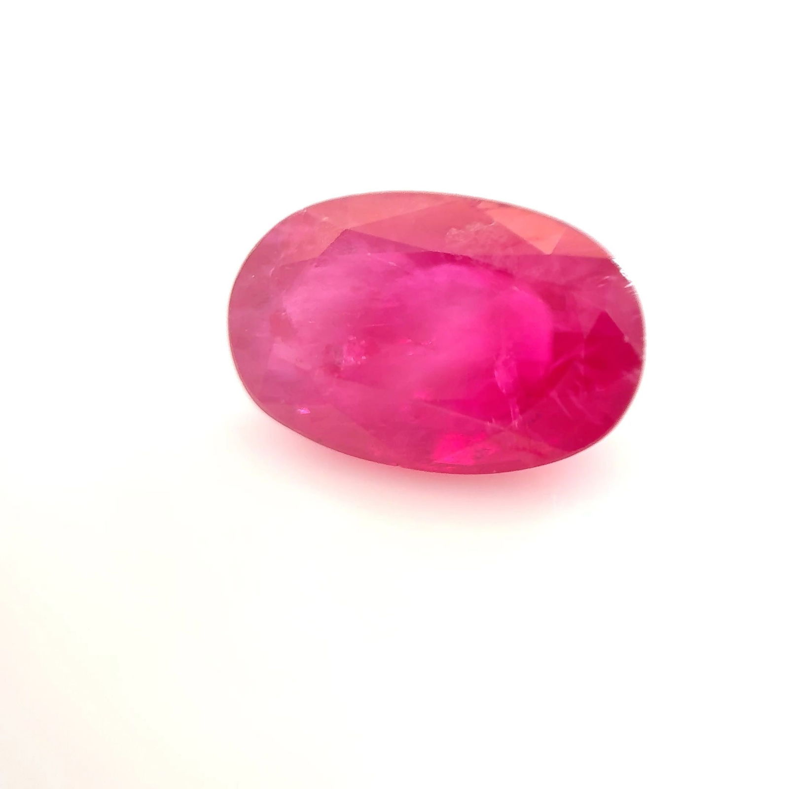 Loose Ruby Gemstone - Oval 2.28ct Red MI: Loose Ruby Gemstone - Oval 2.28ct Red MI This listing features Loose Ruby Gemstone - Oval 2.28ct Red MI. Item specifics are provided below. Item Specifics: Type: Ruby Carat: 2.28 Cut: Faceted Color: R