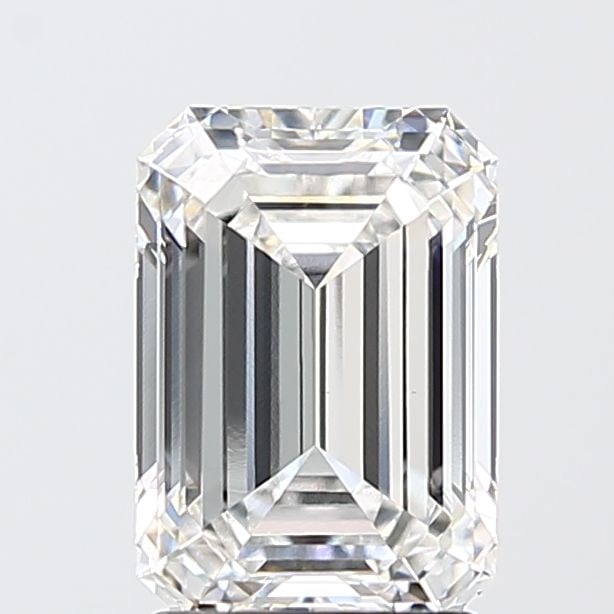 Loose Lab Diamond - IGI Emerald 2.5ct E VVS2: Loose Lab Diamond - IGI Emerald 2.5ct E VVS2 This listing features Loose Lab Diamond - IGI Emerald 2.5ct E VVS2. Item specifics are provided below. Item Specifics: Source: This Is A Real Diamond