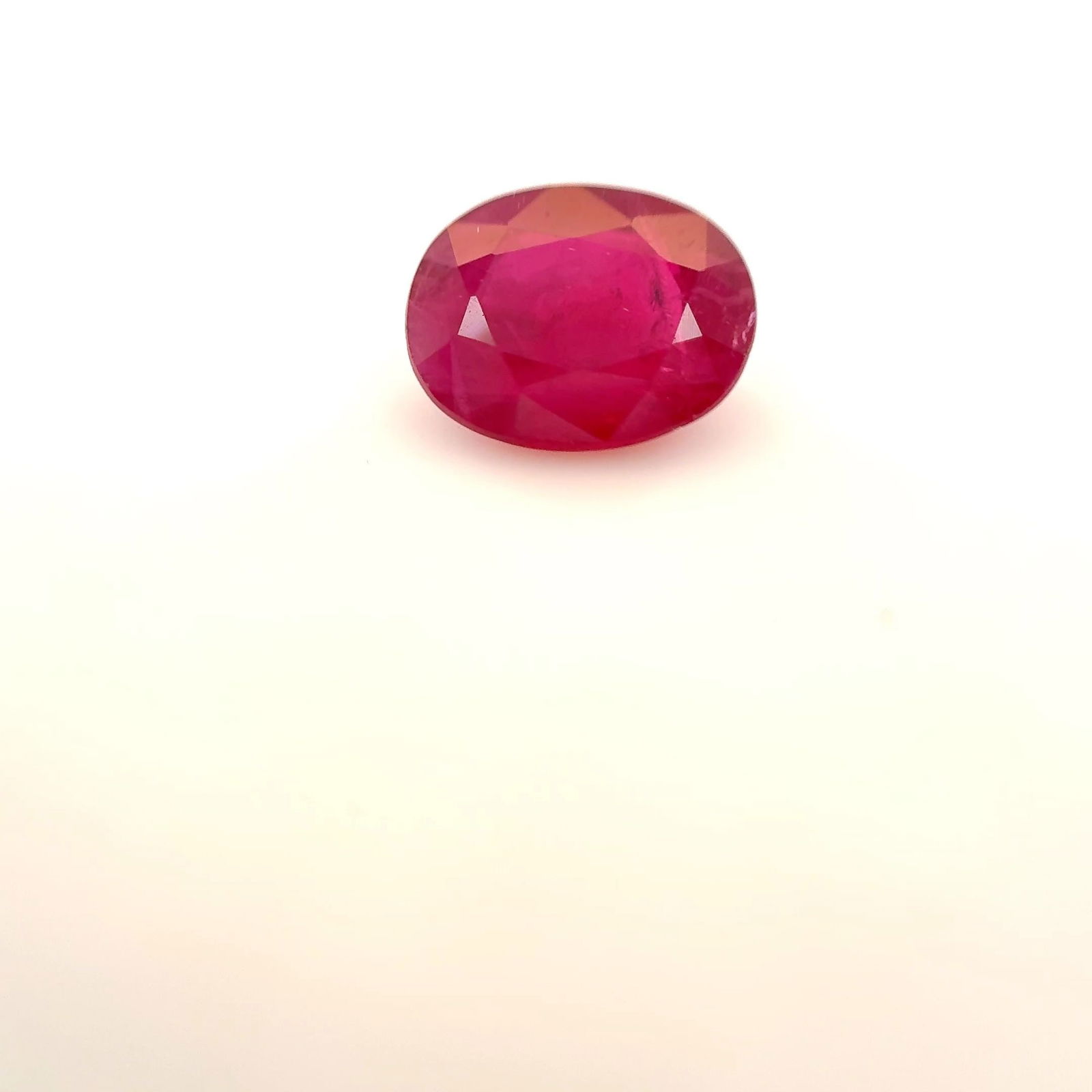 Loose Ruby Gemstone - Oval 1.06ct Red SI: Loose Ruby Gemstone - Oval 1.06ct Red SI This listing features Loose Ruby Gemstone - Oval 1.06ct Red SI. Item specifics are provided below. Item Specifics: Type: Ruby Carat: 1.06 Cut: Faceted Color: R