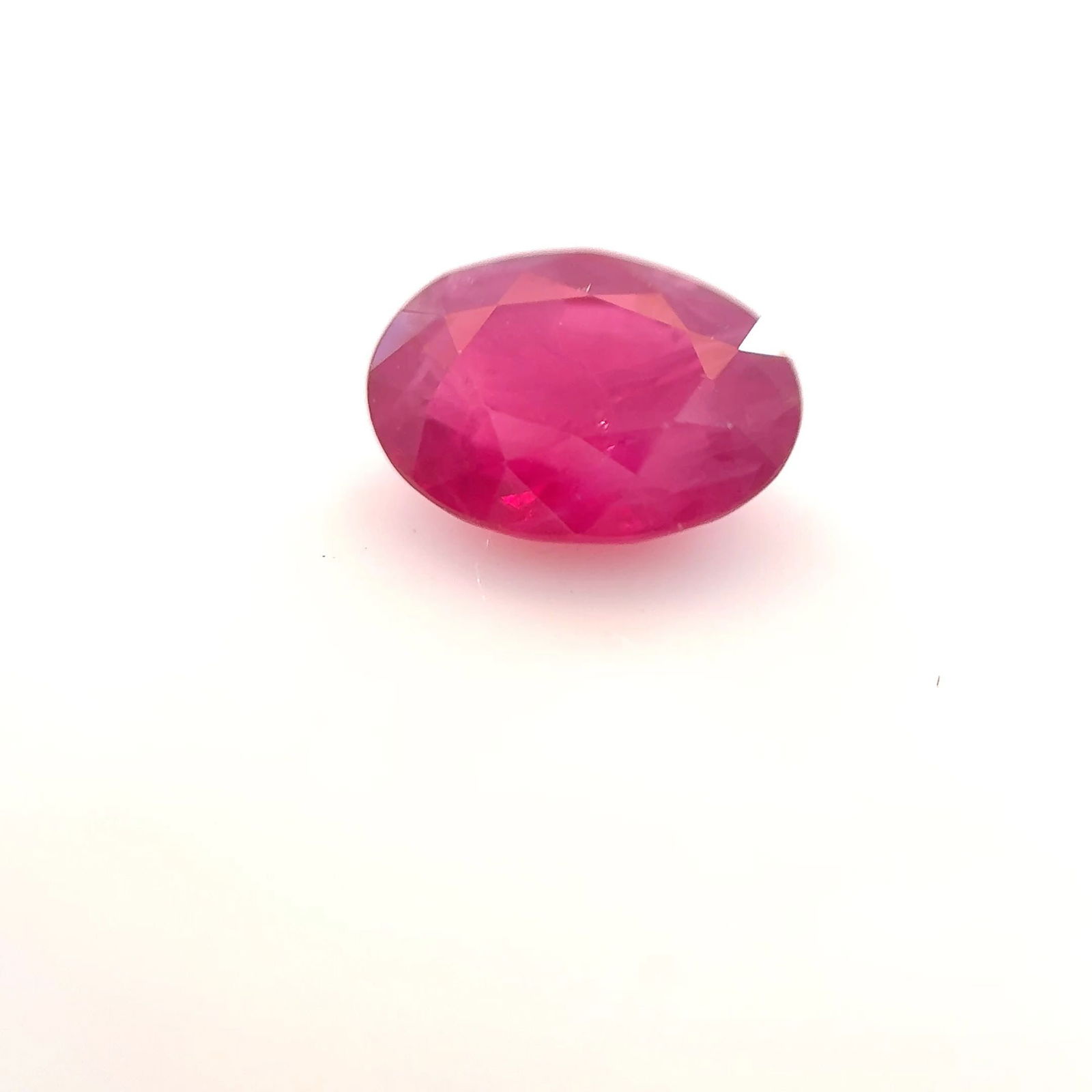 Loose Ruby Gemstone - Oval 1.25ct Red SI: Loose Ruby Gemstone - Oval 1.25ct Red SI This listing features Loose Ruby Gemstone - Oval 1.25ct Red SI. Item specifics are provided below. Item Specifics: Type: Ruby Carat: 1.25 Cut: Faceted Color: R