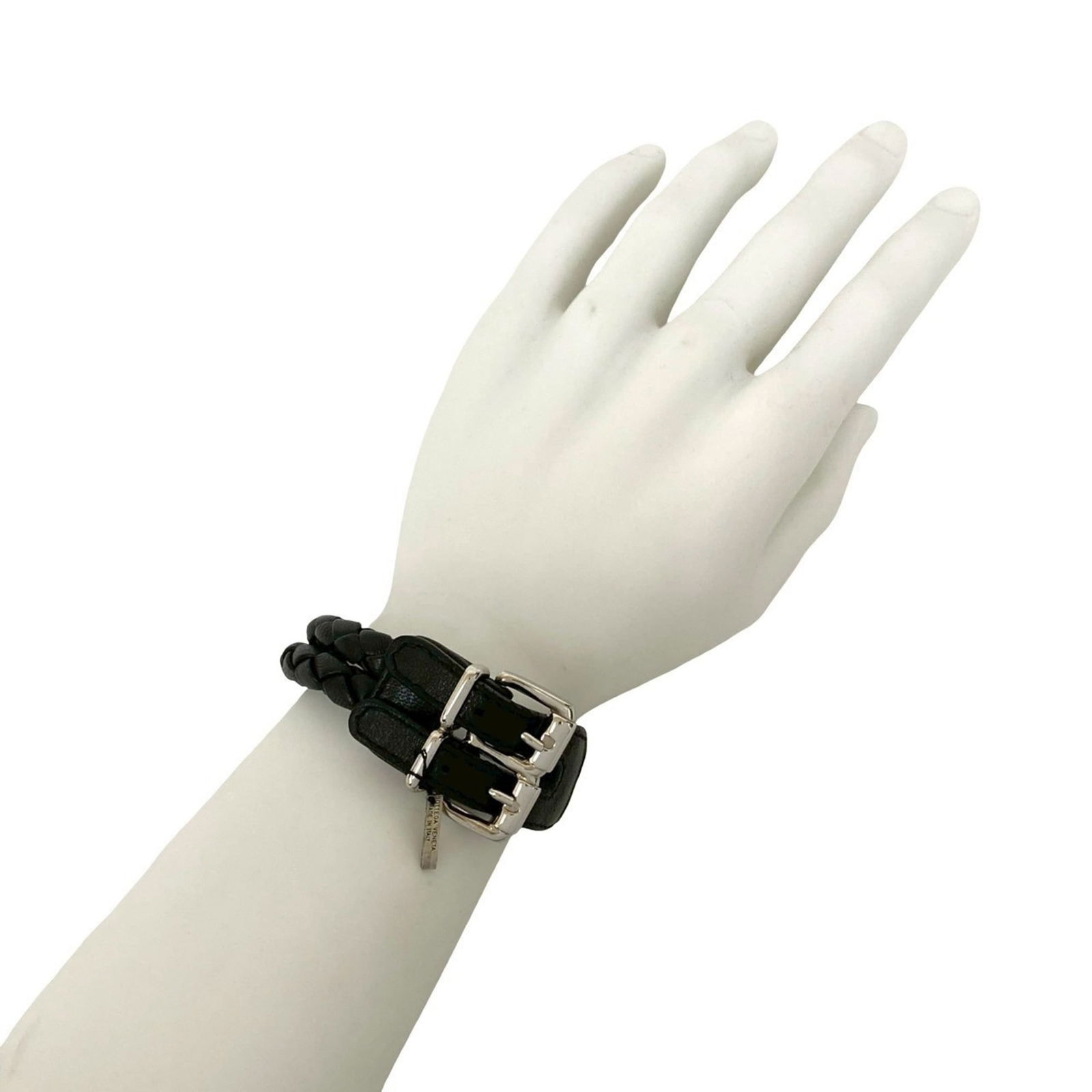 Leather Bottega Veneta Charm Bracelet: Leather Bottega Veneta Charm Bracelet This listing features Leather Bottega Veneta Charm Bracelet. Item specifics are provided below. Item Specifics: Brand: Bottega Veneta Type: Charm Bracelet