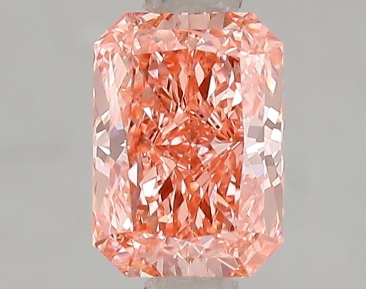 Loose Lab Diamond - IGI Radiant 1.02ct Fancy Vivid Pink VS2: Loose Lab Diamond - IGI Radiant 1.02ct Fancy Vivid Pink VS2 This listing features Loose Lab Diamond - IGI Radiant 1.02ct Fancy Vivid Pink VS2. Item specifics are provided below. Item Specifics:
