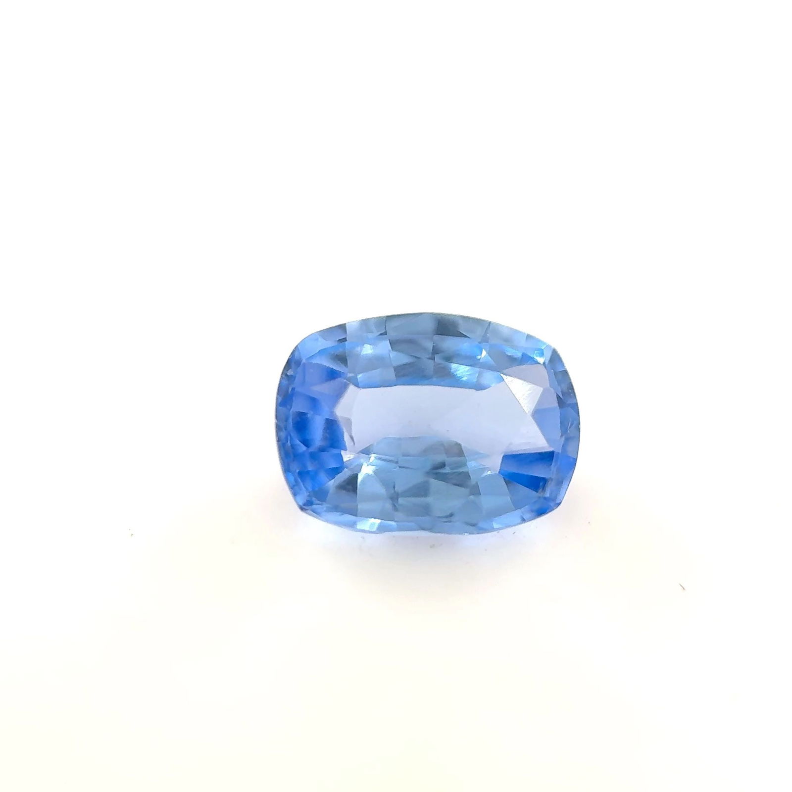 Loose Sapphire Gemstone - Cushion 1.05ct Blue EC: Loose Sapphire Gemstone - Cushion 1.05ct Blue EC This listing features Loose Sapphire Gemstone - Cushion 1.05ct Blue EC. Item specifics are provided below. Item Specifics: Type: Sapphire Carat: 1.05