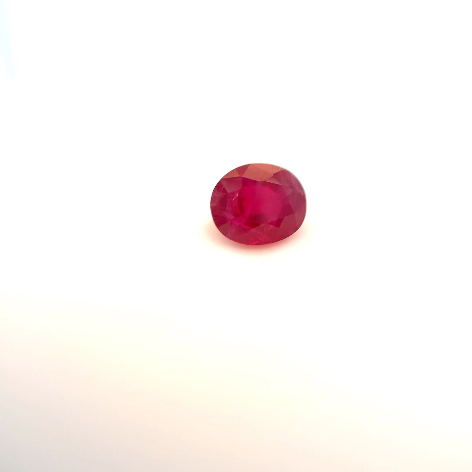 Loose Ruby Gemstone - Oval 1.26ct Red SI: Loose Ruby Gemstone - Oval 1.26ct Red SI This listing features Loose Ruby Gemstone - Oval 1.26ct Red SI. Item specifics are provided below. Item Specifics: Type: Ruby Carat: 1.26 Cut: Faceted Color: R