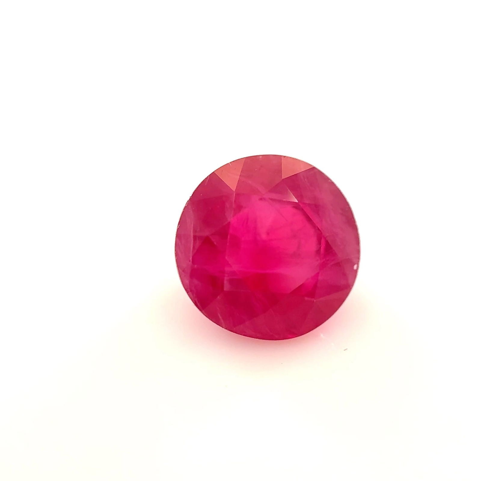 Loose Ruby Gemstone - Round 1.4ct Red SI: Loose Ruby Gemstone - Round 1.4ct Red SI This listing features Loose Ruby Gemstone - Round 1.4ct Red SI. Item specifics are provided below. Item Specifics: Type: Ruby Carat: 1.4 Cut: Faceted Color: Re