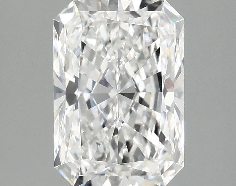 Loose Lab Diamond - IGI Radiant 2.04ct D VVS2: Loose Lab Diamond - IGI Radiant 2.04ct D VVS2 This listing features Loose Lab Diamond - IGI Radiant 2.04ct D VVS2. Item specifics are provided below. Item Specifics: Source: This Is A Real Diamond