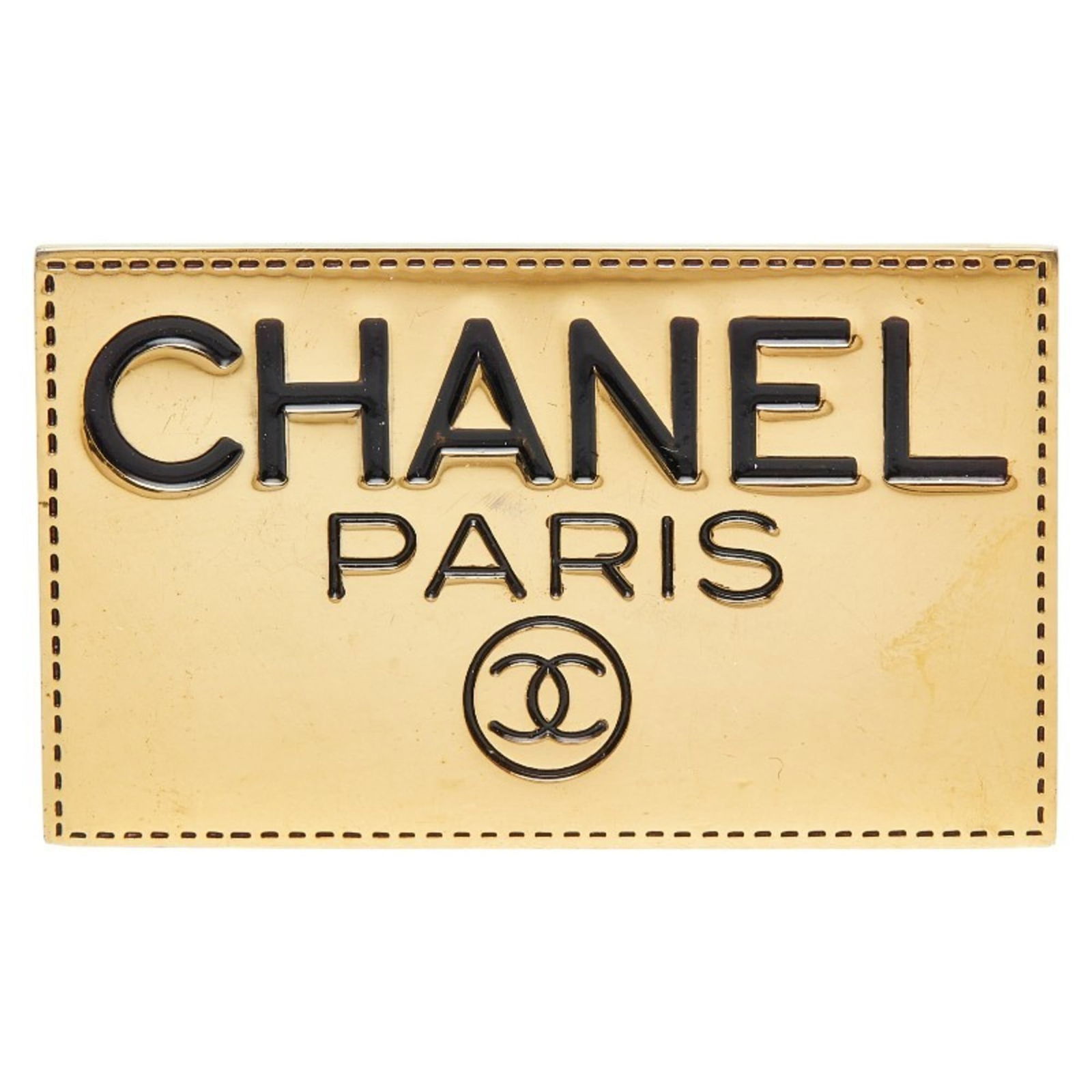 Metal Chanel Brooch: Metal Chanel Brooch This listing features Metal Chanel Brooch. Item specifics are provided below. Item Specifics: Brand: Chanel Type: Brooch Gender: Women Material: Metal Size (Hxwxd): 3.2cm x 5.3cm /