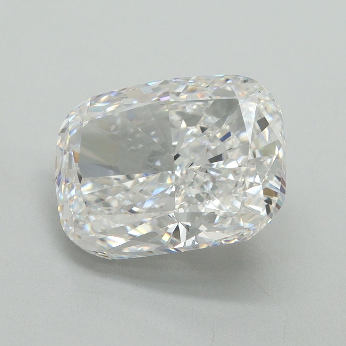Loose Lab Diamond - IGI Cushion Brilliant 3.53ct D VVS1: Loose Lab Diamond - IGI Cushion Brilliant 3.53ct D VVS1 This listing features Loose Lab Diamond - IGI Cushion Brilliant 3.53ct D VVS1. Item specifics are provided below. Item Specifics: Source: This