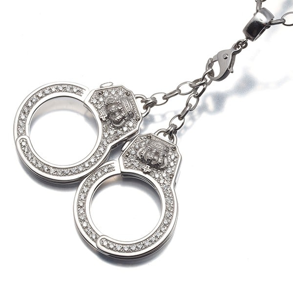 Gold Justin Davis Necklace Diamond 0.25Ct/ 0.25Ct Lovecuff 18K 750 White: Gold Justin Davis Necklace Diamond 0.25Ct/ 0.25Ct Lovecuff 18K 750 White This listing features Gold Justin Davis Necklace Diamond 0.25Ct/ 0.25Ct Lovecuff 18K 750 White. Item specifics are provided