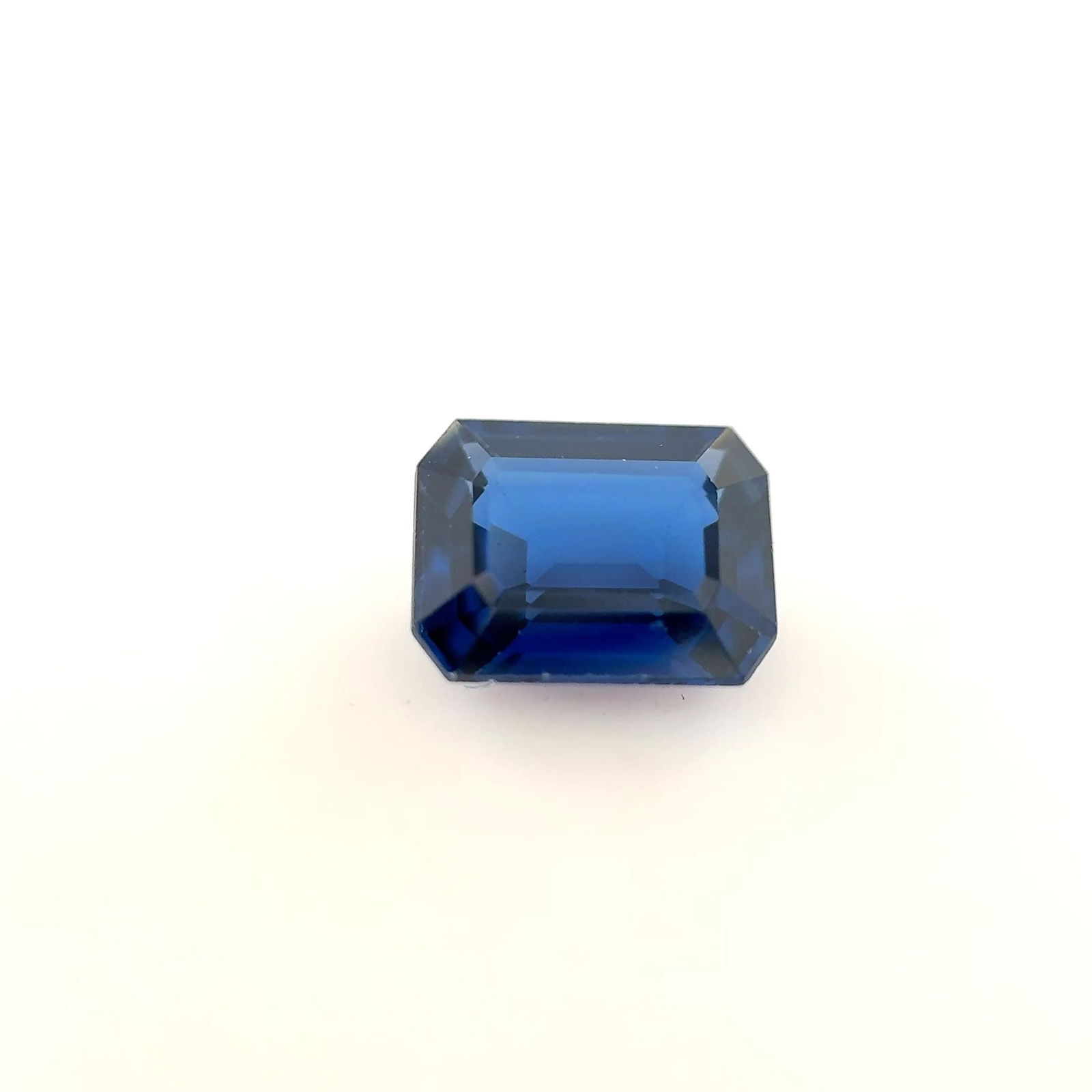 Loose Sapphire Gemstone - Emerald 1.03ct Blue EC: Loose Sapphire Gemstone - Emerald 1.03ct Blue EC This listing features Loose Sapphire Gemstone - Emerald 1.03ct Blue EC. Item specifics are provided below. Item Specifics: Type: Sapphire Carat: 1.03