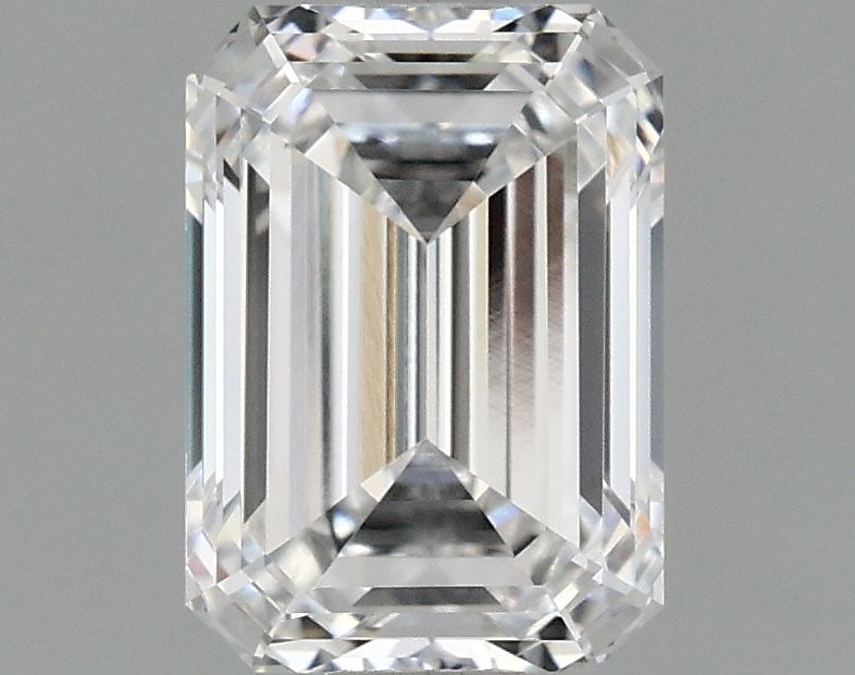 Loose Lab Diamond - IGI Emerald 1.1ct D VVS2: Loose Lab Diamond - IGI Emerald 1.1ct D VVS2 This listing features Loose Lab Diamond - IGI Emerald 1.1ct D VVS2. Item specifics are provided below. Item Specifics: Source: This Is A Real Diamond