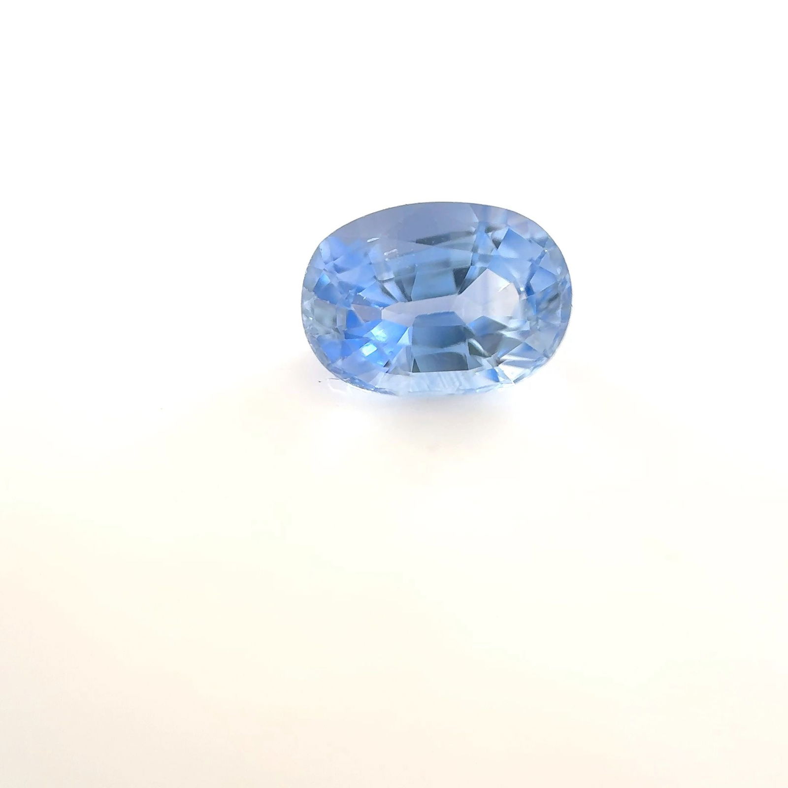 Loose Sapphire Gemstone - Oval 1.15ct Blue EC: Loose Sapphire Gemstone - Oval 1.15ct Blue EC This listing features Loose Sapphire Gemstone - Oval 1.15ct Blue EC. Item specifics are provided below. Item Specifics: Type: Sapphire Carat: 1.15 Cut: Fa