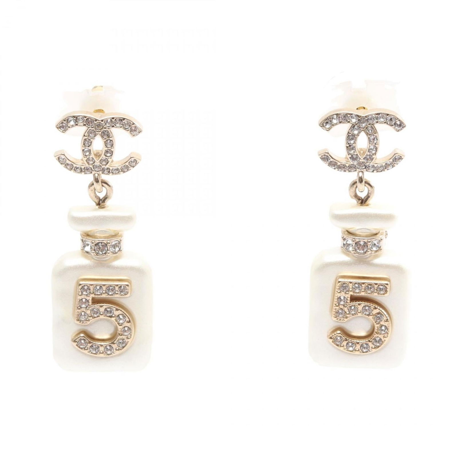 Plastic - Chanel Stud Earrings Gold Plating: Plastic - Chanel Stud Earrings Gold Plating This listing features Plastic - Chanel Stud Earrings Gold Plating. Item specifics are provided below. Item Specifics: Brand: Chanel Type: Stud Earrings