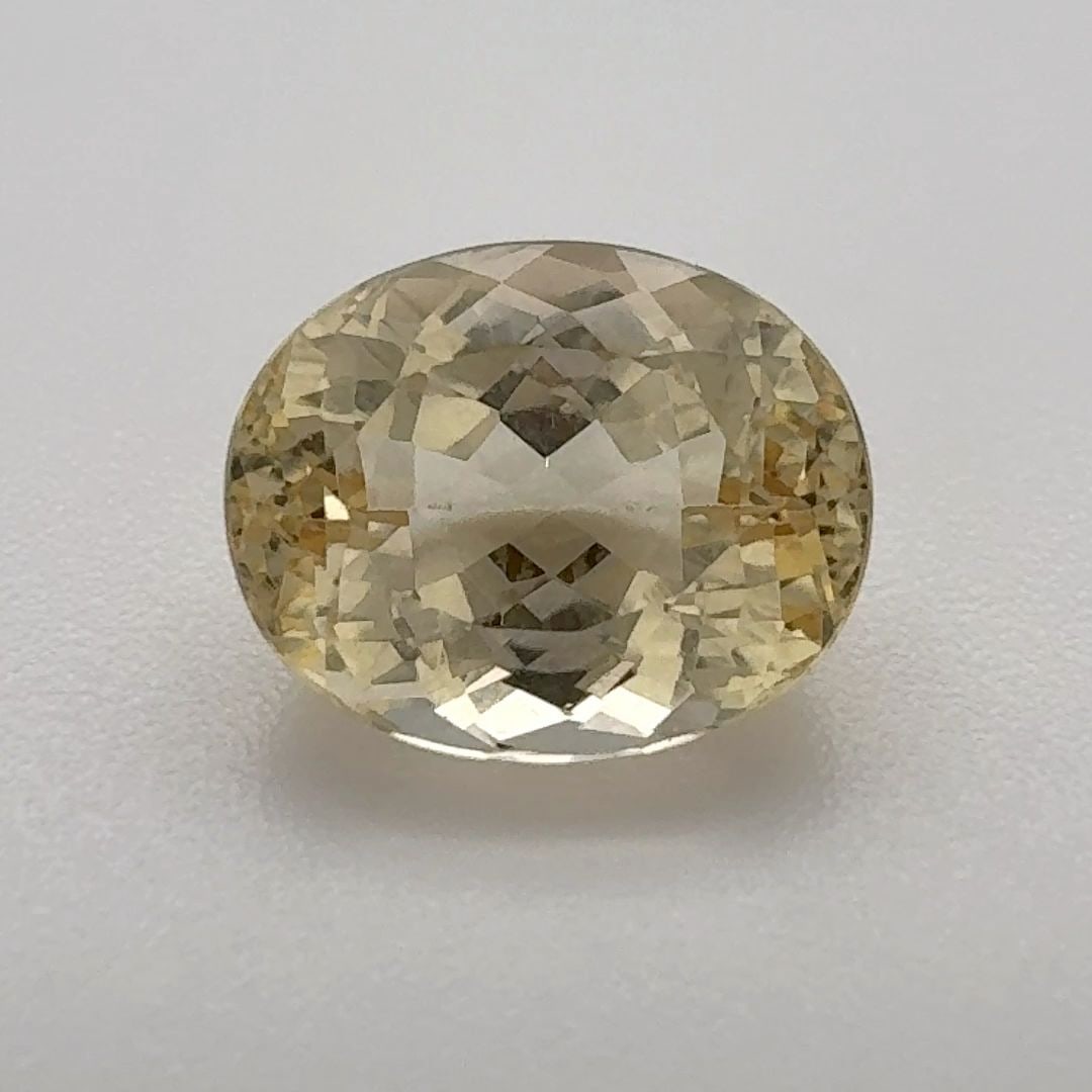 Loose Topaz Gemstone - Oval 3.0ct Yellow SI: Loose Topaz Gemstone - Oval 3.0ct Yellow SI This listing features Loose Topaz Gemstone - Oval 3.0ct Yellow SI. Item specifics are provided below. Item Specifics: Type: Topaz Carat: 3.0 Cut: Faceted