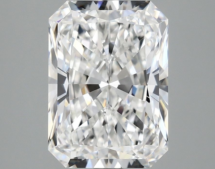 Loose Lab Diamond - IGI Radiant 3.09ct D VVS2: Loose Lab Diamond - IGI Radiant 3.09ct D VVS2 This listing features Loose Lab Diamond - IGI Radiant 3.09ct D VVS2. Item specifics are provided below. Item Specifics: Source: This Is A Real Diamond