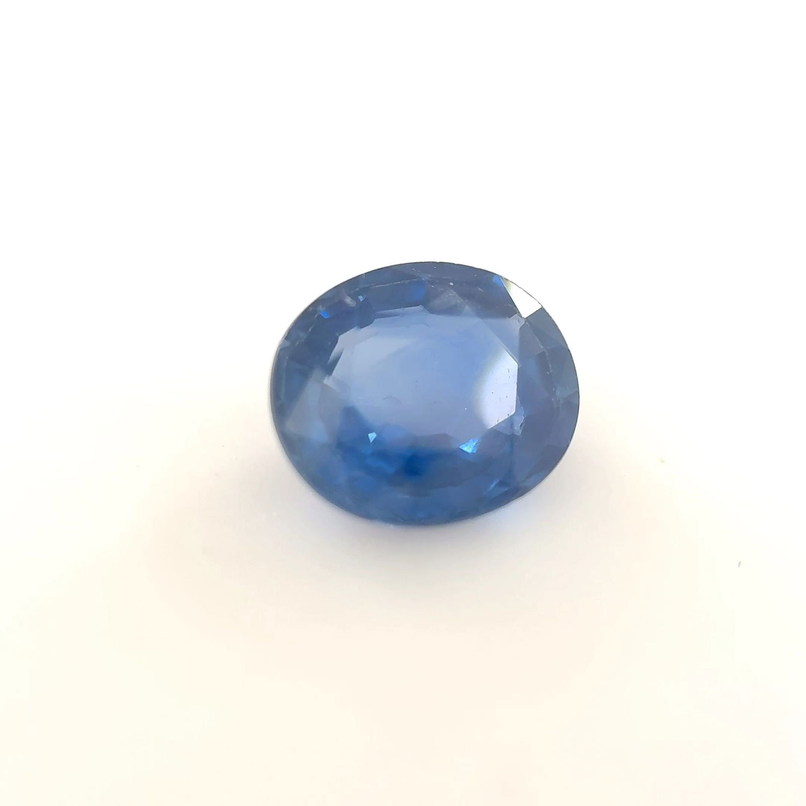 Loose Sapphire Gemstone - Oval 1.45ct Blue EC: Loose Sapphire Gemstone - Oval 1.45ct Blue EC This listing features Loose Sapphire Gemstone - Oval 1.45ct Blue EC. Item specifics are provided below. Item Specifics: Type: Sapphire Carat: 1.45 Cut: