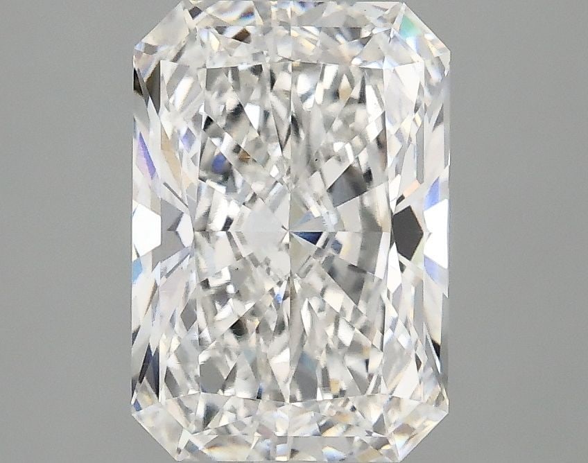 Loose Lab Diamond - IGI Radiant 2.58ct E VS2: Loose Lab Diamond - IGI Radiant 2.58ct E VS2 This listing features Loose Lab Diamond - IGI Radiant 2.58ct E VS2. Item specifics are provided below. Item Specifics: Source: This Is A Real Diamond