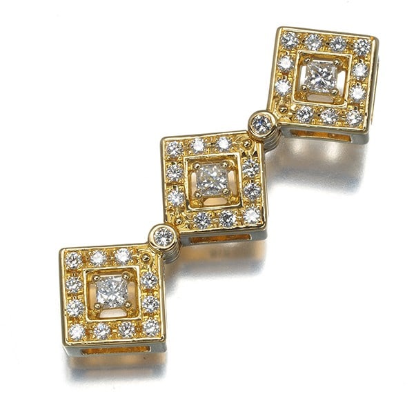 Gold Tasaki Pendant Diamond 0.53Ct 2Way 18K 750 Yellow: Gold Tasaki Pendant Diamond 0.53Ct 2Way 18K 750 Yellow This listing features Gold Tasaki Pendant Diamond 0.53Ct 2Way 18K 750 Yellow. Item specifics are provided below. Item Specifics: Country Of