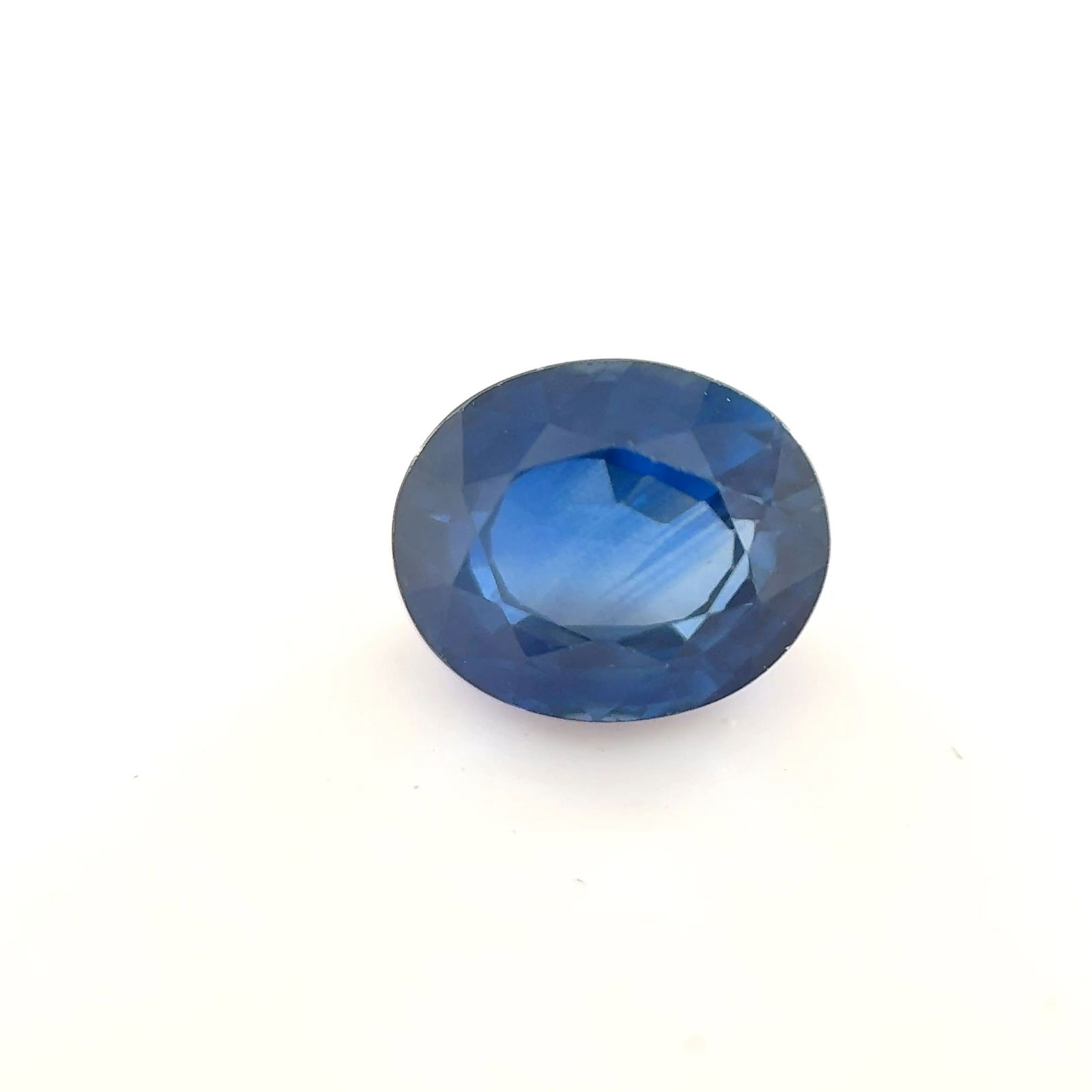 Loose Sapphire Gemstone - Oval 1.41ct Blue EC: Loose Sapphire Gemstone - Oval 1.41ct Blue EC This listing features Loose Sapphire Gemstone - Oval 1.41ct Blue EC. Item specifics are provided below. Item Specifics: Type: Sapphire Carat: 1.41 Cut: