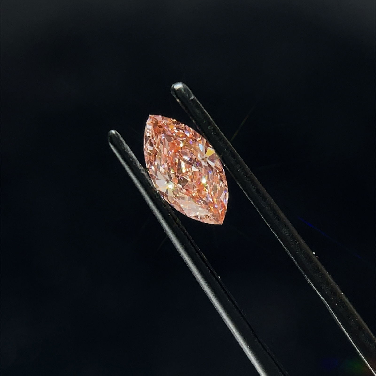 Loose Lab Diamond - IGI Marquise 1.0ct Fancy Vivid Pink VS1: Loose Lab Diamond - IGI Marquise 1.0ct Fancy Vivid Pink VS1 This listing features Loose Lab Diamond - IGI Marquise 1.0ct Fancy Vivid Pink VS1. Item specifics are provided below. Item Specifics: