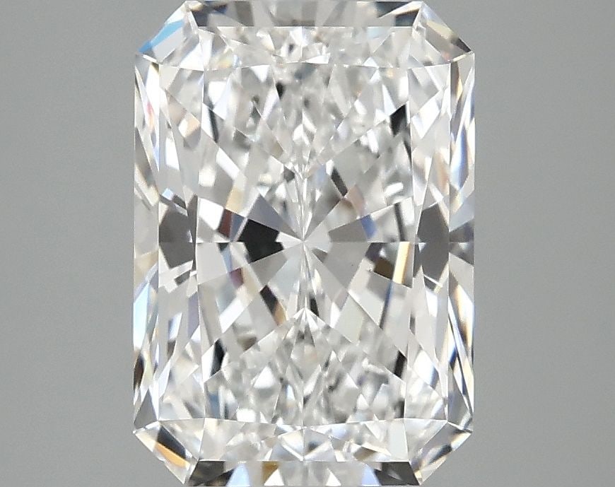 Loose Lab Diamond - IGI Radiant 3.04ct E VS1: Loose Lab Diamond - IGI Radiant 3.04ct E VS1 This listing features Loose Lab Diamond - IGI Radiant 3.04ct E VS1. Item specifics are provided below. Item Specifics: Source: This Is A Real Diamond