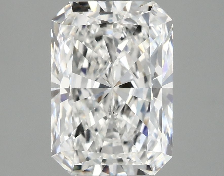 Loose Lab Diamond - IGI Radiant 3.04ct E VS1: Loose Lab Diamond - IGI Radiant 3.04ct E VS1 This listing features Loose Lab Diamond - IGI Radiant 3.04ct E VS1. Item specifics are provided below. Item Specifics: Source: This Is A Real Diamond