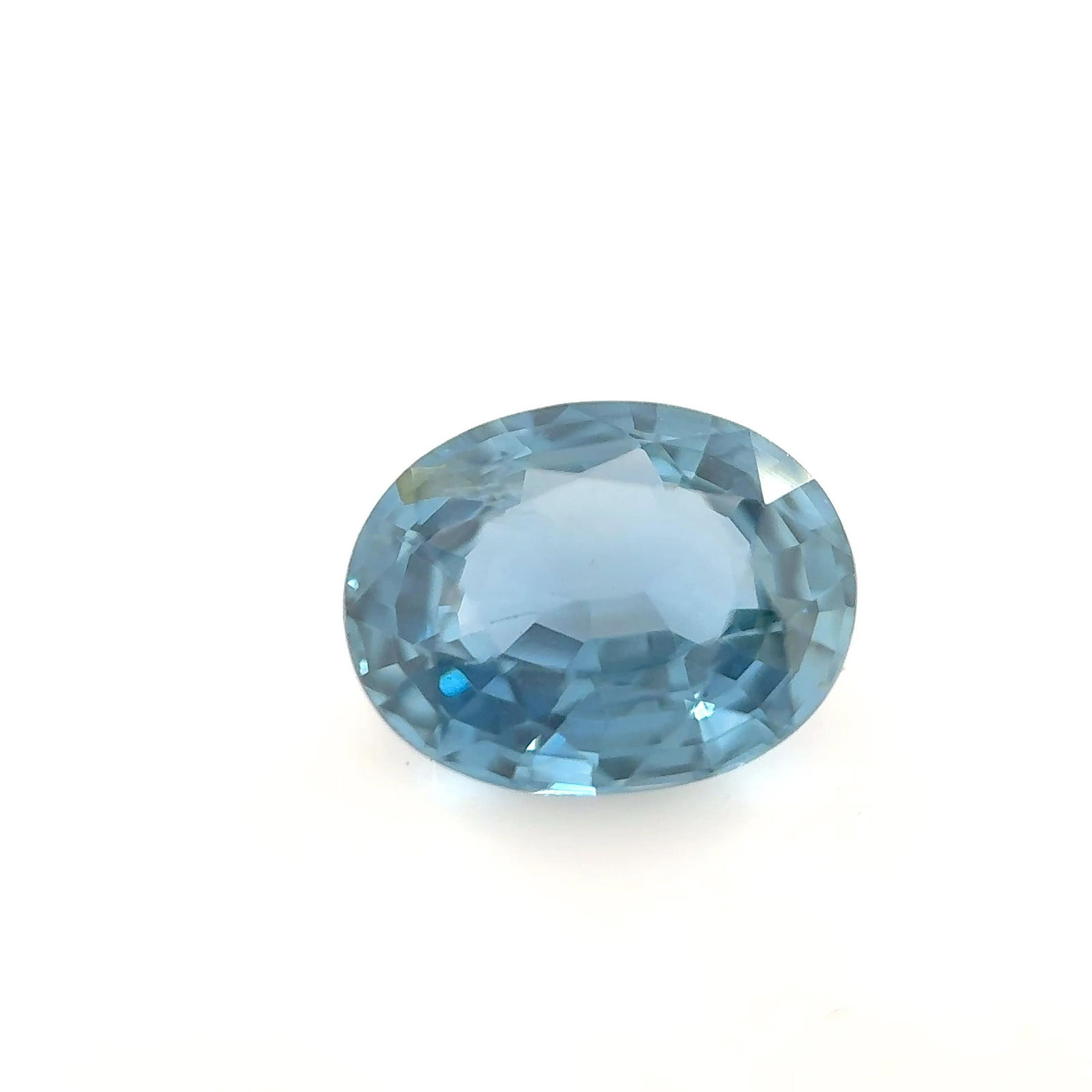 Loose Sapphire Gemstone - Oval 1.73ct Blue EC: Loose Sapphire Gemstone - Oval 1.73ct Blue EC This listing features Loose Sapphire Gemstone - Oval 1.73ct Blue EC. Item specifics are provided below. Item Specifics: Type: Sapphire Carat: 1.73 Cut: