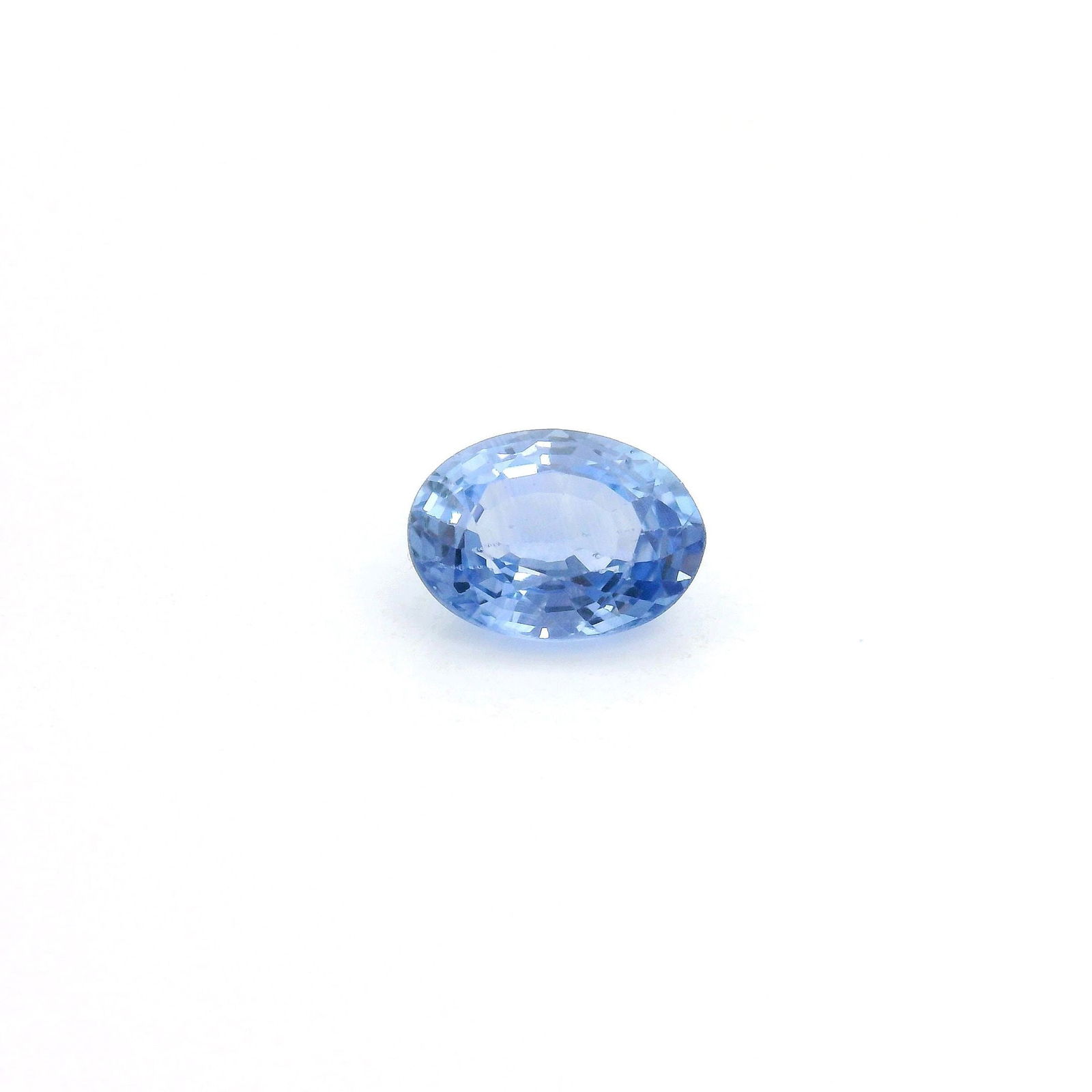 Loose Sapphire Gemstone - GSI Oval 1.03ct Blue EC: Loose Sapphire Gemstone - GSI Oval 1.03ct Blue EC This listing features Loose Sapphire Gemstone - GSI Oval 1.03ct Blue EC. Item specifics are provided below. Item Specifics: Type: Sapphire Carat: