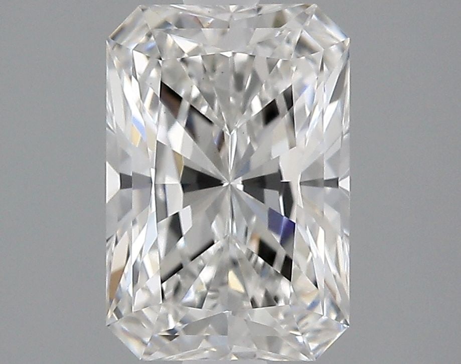 Loose Lab Diamond - IGI Radiant 1.31ct E VVS2: Loose Lab Diamond - IGI Radiant 1.31ct E VVS2 This listing features Loose Lab Diamond - IGI Radiant 1.31ct E VVS2. Item specifics are provided below. Item Specifics: Source: This Is A Real Diamond