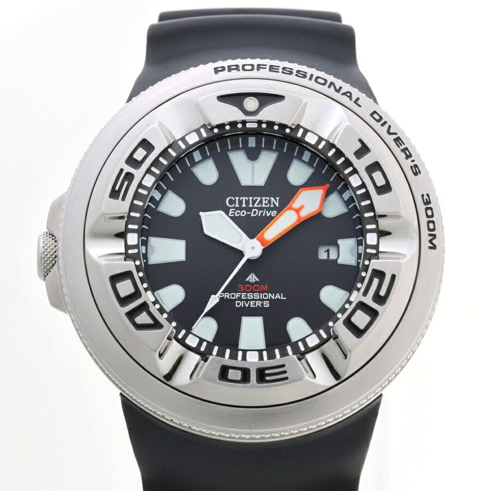 Wristwatch Citizen: Wristwatch Citizen This listing features Wristwatch Citizen. Item specifics are provided below. Item Specifics: Brand: Citizen Type: Wristwatch Gender: Men Material (Case): Stainless Steel Material