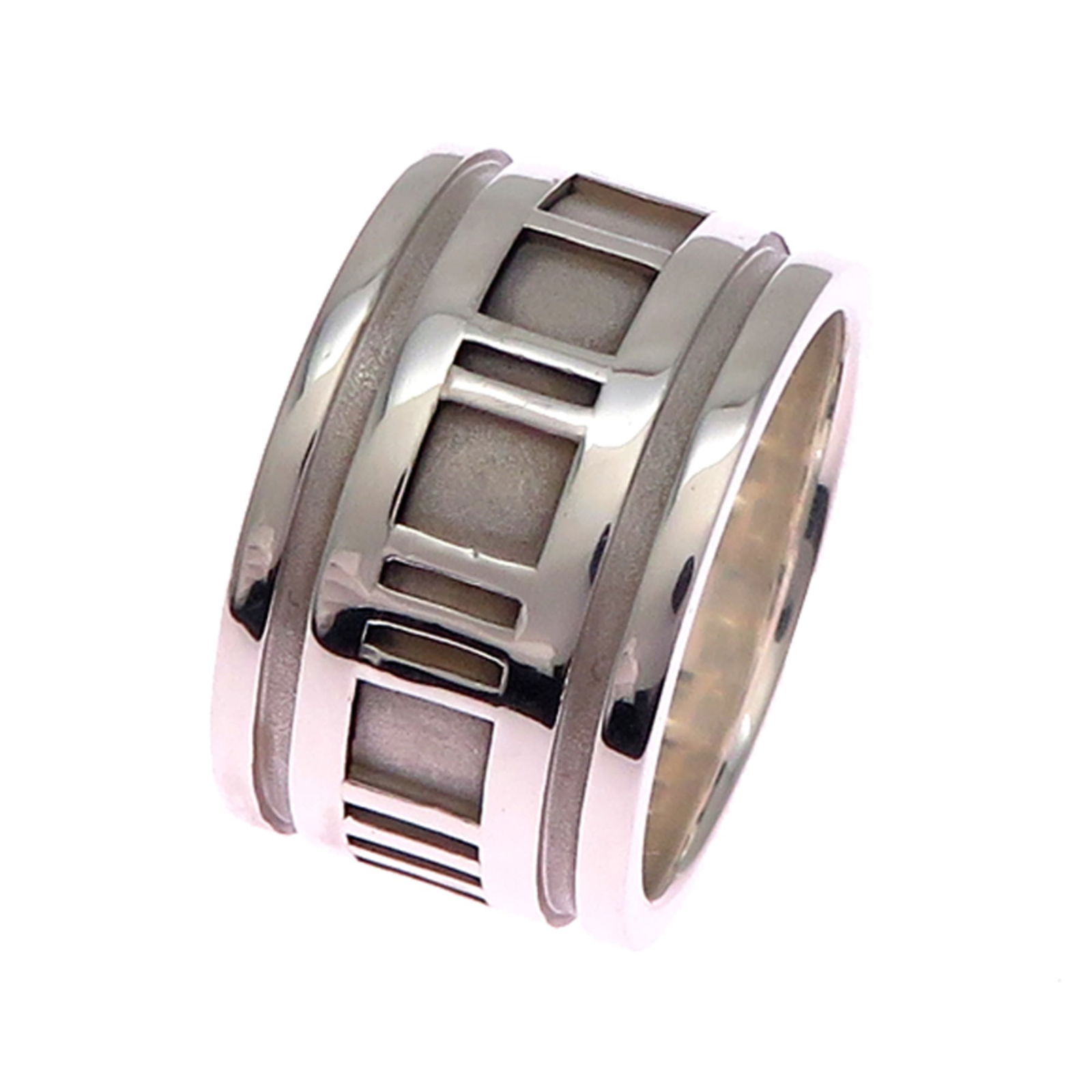 925 Tiffany Band Ring Silver: 925 Tiffany Band Ring Silver This listing features 925 Tiffany Band Ring Silver. Item specifics are provided below. Item Specifics: Brand: Tiffany Type: Band Ring Gender: Women Material: Silver 925 Us