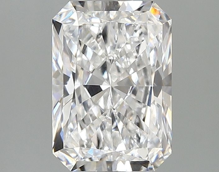 Loose Lab Diamond - IGI Radiant 2.1ct E VS1: Loose Lab Diamond - IGI Radiant 2.1ct E VS1 This listing features Loose Lab Diamond - IGI Radiant 2.1ct E VS1. Item specifics are provided below. Item Specifics: Source: This Is A Real Diamond Grown