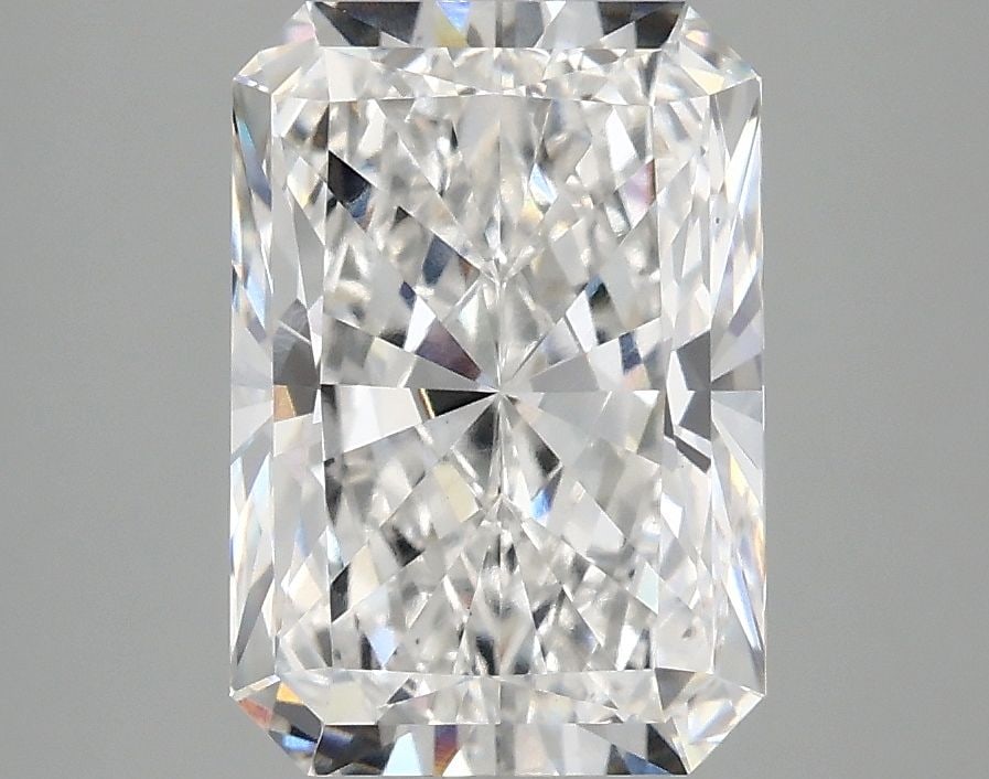Loose Lab Diamond - IGI Radiant 3.03ct E VS1: Loose Lab Diamond - IGI Radiant 3.03ct E VS1 This listing features Loose Lab Diamond - IGI Radiant 3.03ct E VS1. Item specifics are provided below. Item Specifics: Source: This Is A Real Diamond