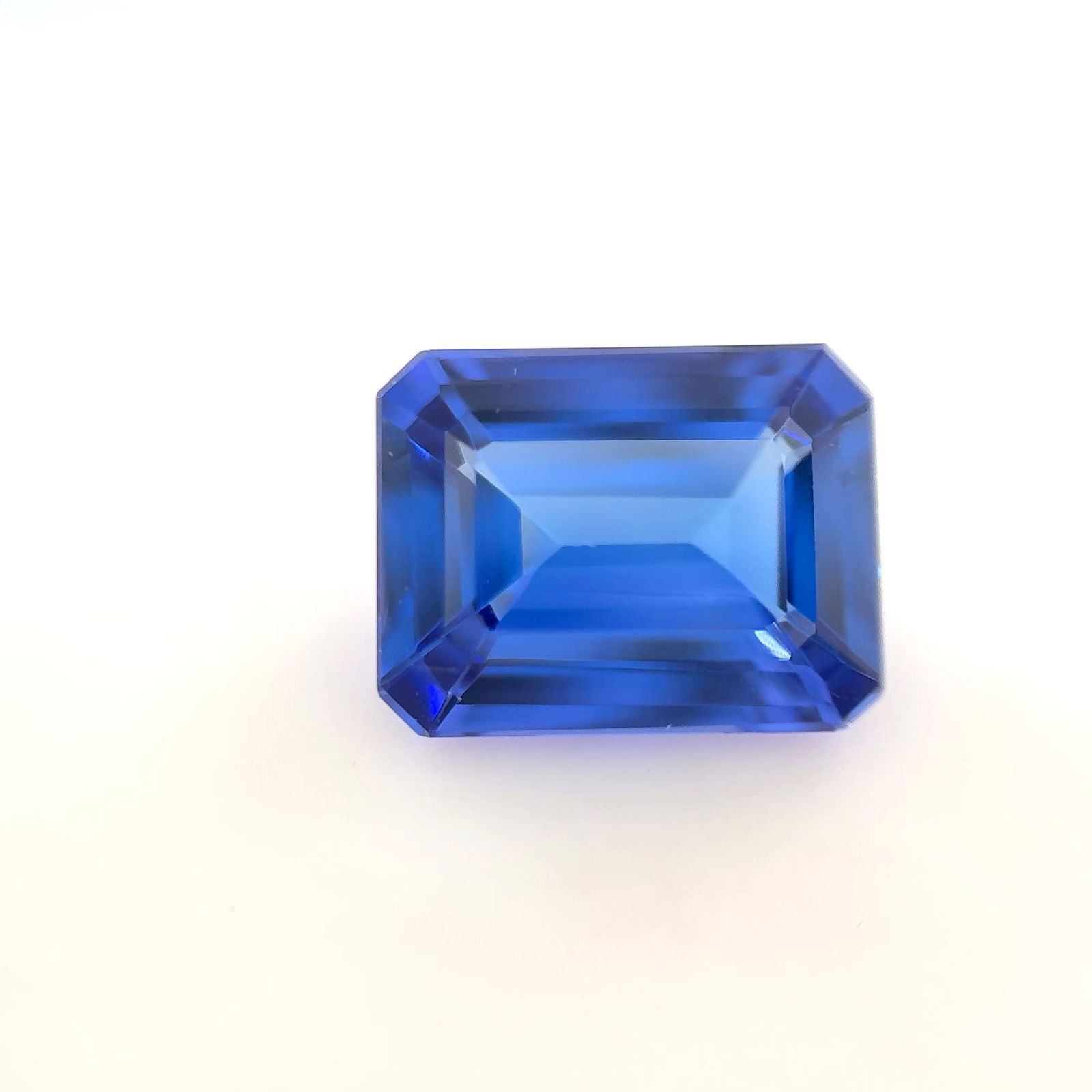 Loose Tanzanite Gemstone - Emerald 2.29ct Blue EC (1 of 1)
