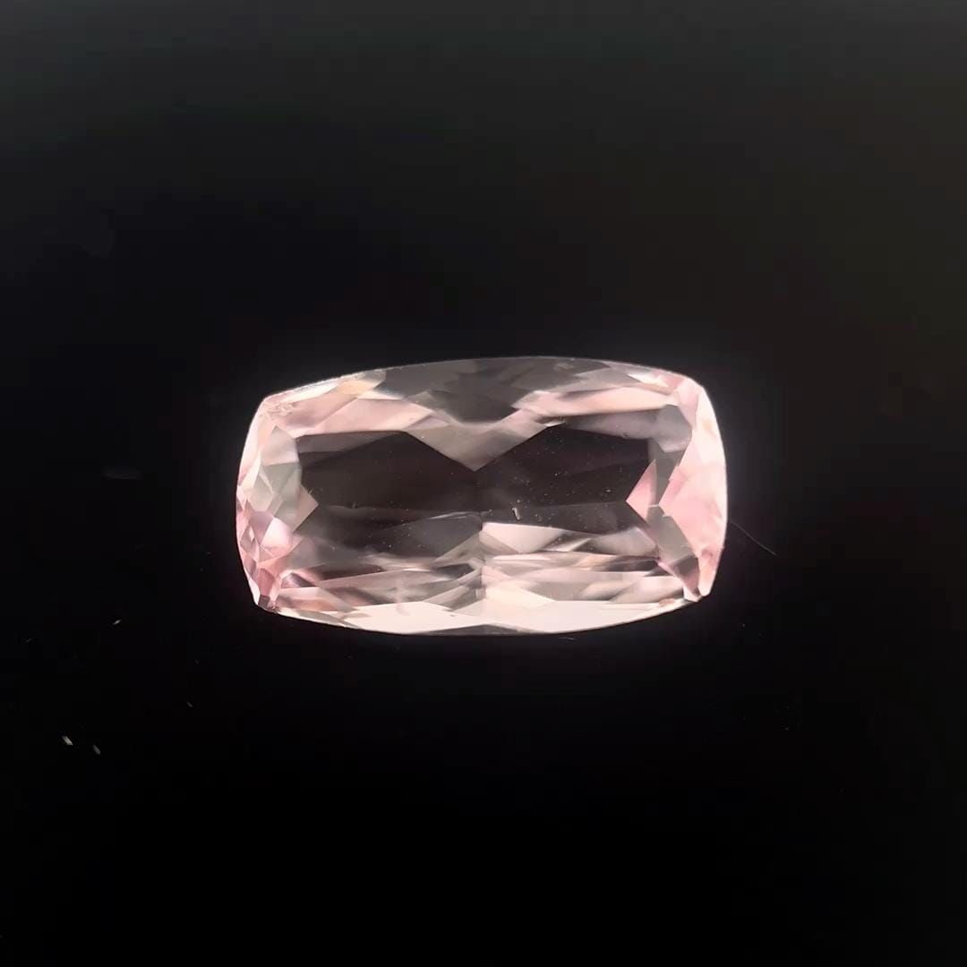 Loose Morganite Gemstone - Cushion 2.8ct Pink SI: Loose Morganite Gemstone - Cushion 2.8ct Pink SI This listing features Loose Morganite Gemstone - Cushion 2.8ct Pink SI. Item specifics are provided below. Item Specifics: Type: Morganite Carat: 2.8
