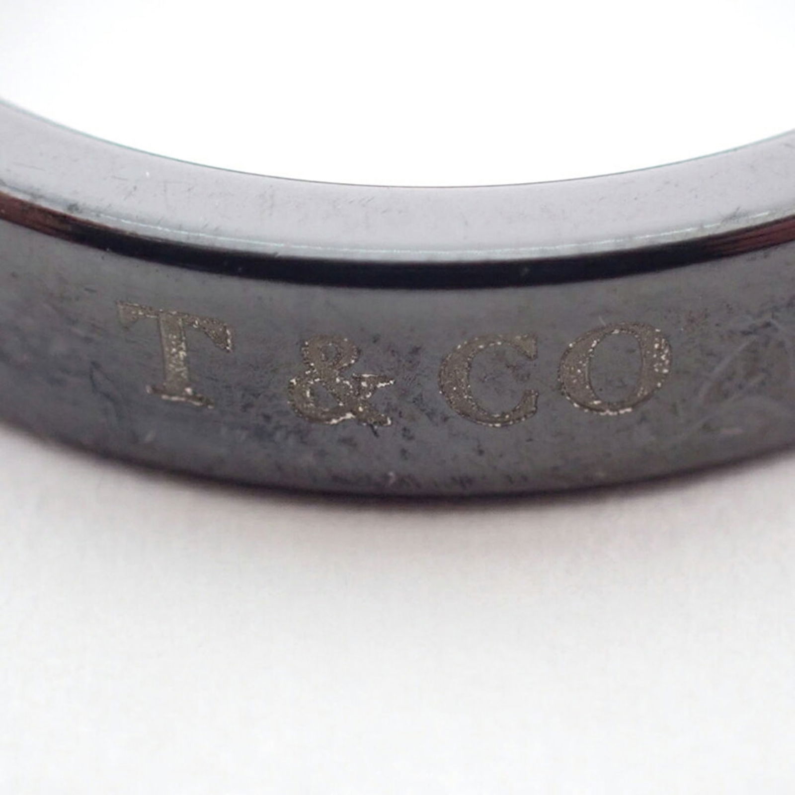 Titanium Tiffany Band Ring - 7