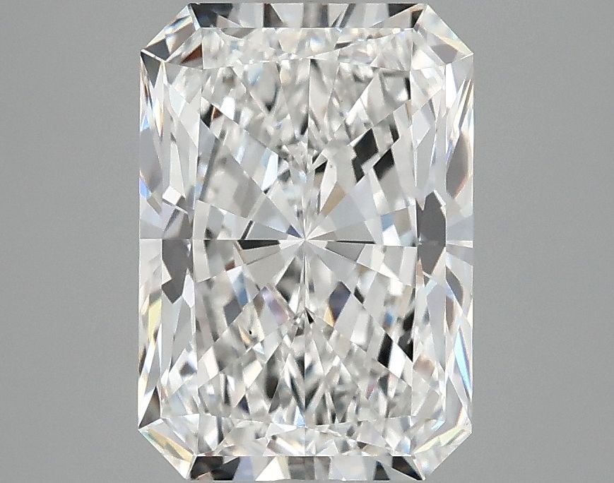 Loose Lab Diamond - IGI Radiant 3.08ct E VS1: Loose Lab Diamond - IGI Radiant 3.08ct E VS1 This listing features Loose Lab Diamond - IGI Radiant 3.08ct E VS1. Item specifics are provided below. Item Specifics: Source: This Is A Real Diamond