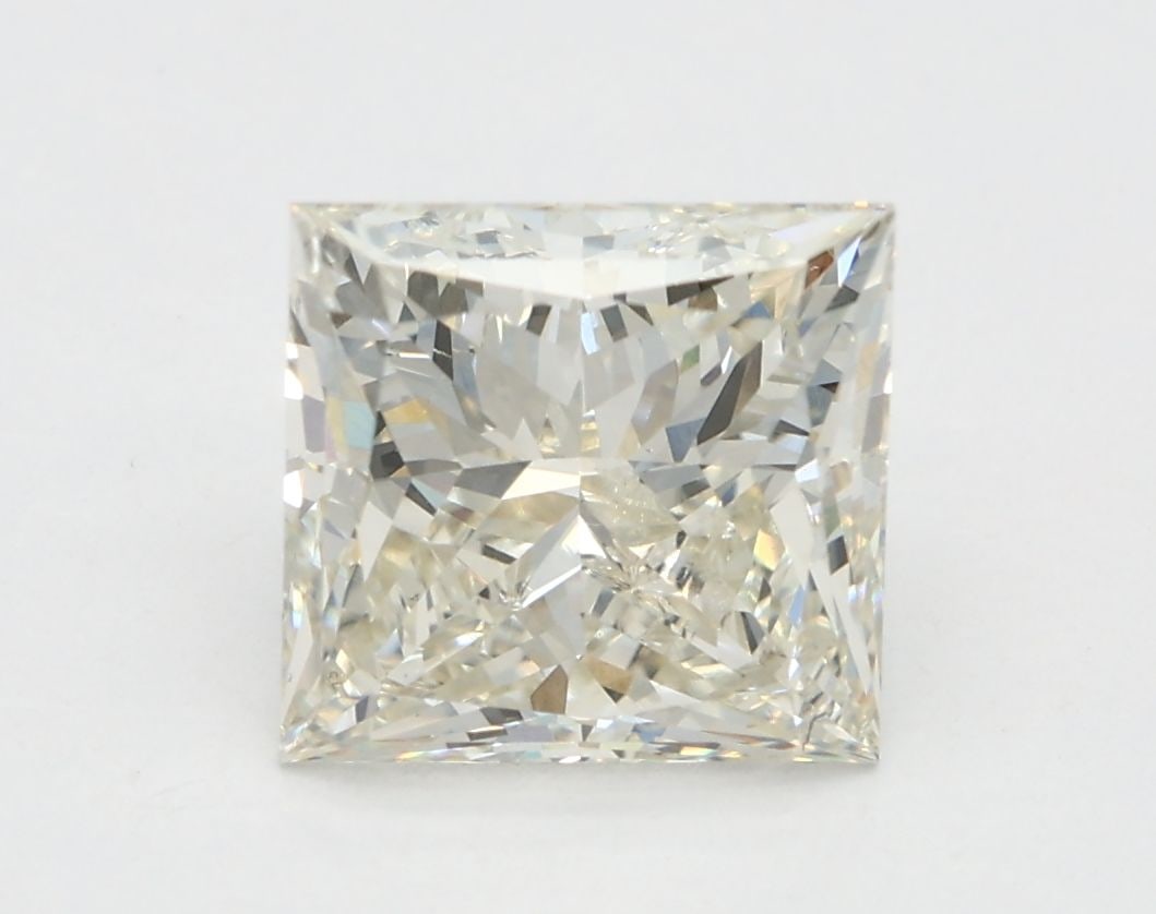 Loose Lab Diamond - IGI Princess 2.08ct J SI1: Loose Lab Diamond - IGI Princess 2.08ct J SI1 This listing features Loose Lab Diamond - IGI Princess 2.08ct J SI1. Item specifics are provided below. Item Specifics: Source: This Is A Real Diamond
