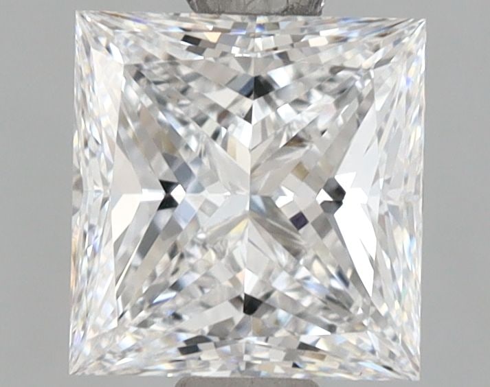 Loose Lab Diamond - IGI Princess 1.51ct D VVS2: Loose Lab Diamond - IGI Princess 1.51ct D VVS2 This listing features Loose Lab Diamond - IGI Princess 1.51ct D VVS2. Item specifics are provided below. Item Specifics: Source: This Is A Real Diamond