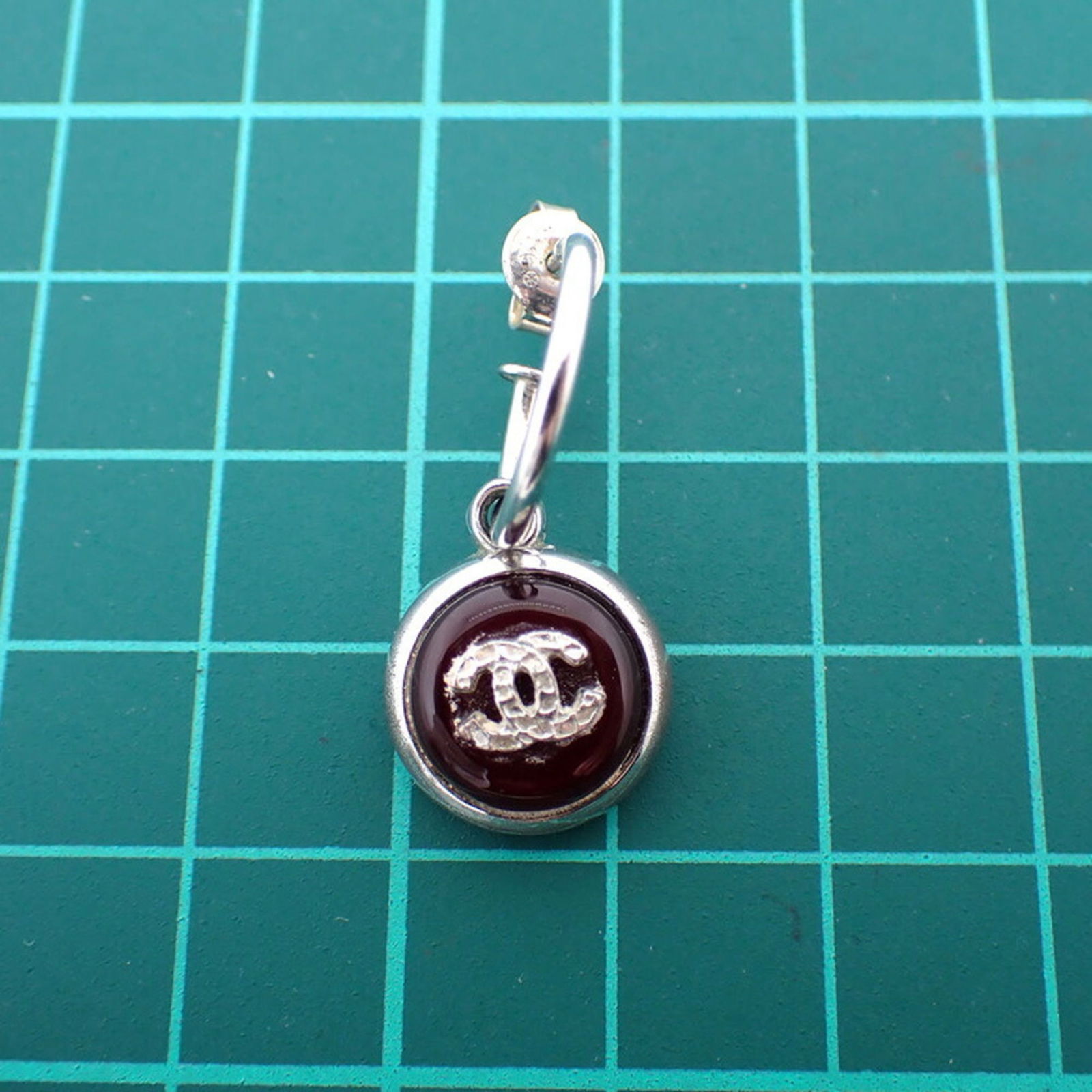 Earrings Chanel Stud - 9