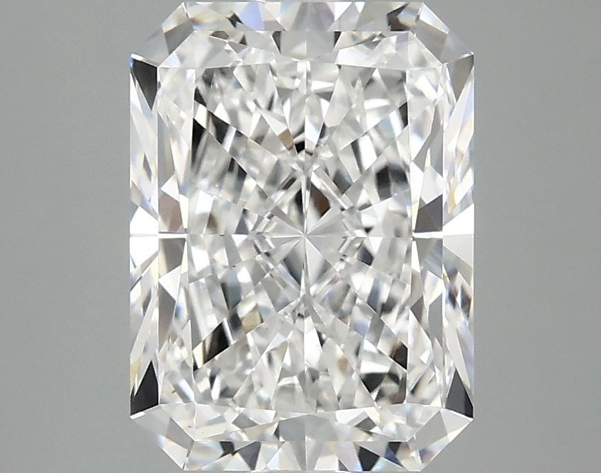 Loose Lab Diamond - IGI Radiant 3.04ct E VS1: Loose Lab Diamond - IGI Radiant 3.04ct E VS1 This listing features Loose Lab Diamond - IGI Radiant 3.04ct E VS1. Item specifics are provided below. Item Specifics: Source: This Is A Real Diamond