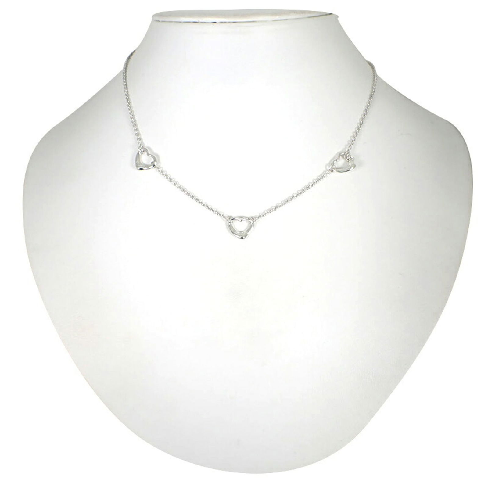 Necklace TIFFANY 925 Heart 3P: Necklace TIFFANY 925 Heart 3P This listing features Necklace TIFFANY 925 Heart 3P. Item specifics are provided below. Item Specifics: Brand: Tiffany Necklace Type: Necklace Gender: Women Material:
