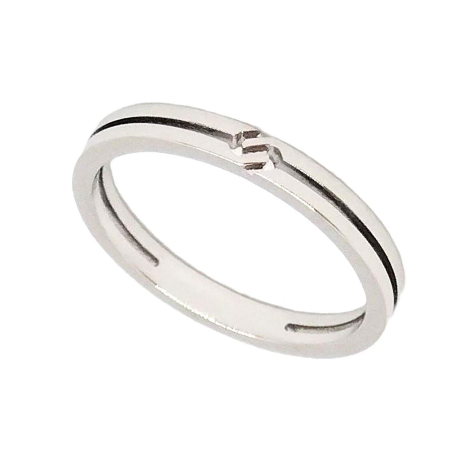 (18K) Gucci Band Ring White Gold: (18K) Gucci Band Ring White Gold This listing features (18K) Gucci Band Ring White Gold. Item specifics are provided below. Item Specifics: Brand: Gucci Type: Band Ring Gender: Women Color: White