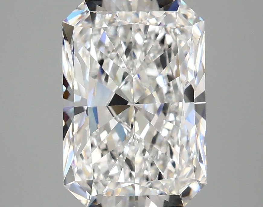Loose Lab Diamond - IGI Radiant 3.07ct D VVS2: Loose Lab Diamond - IGI Radiant 3.07ct D VVS2 This listing features Loose Lab Diamond - IGI Radiant 3.07ct D VVS2. Item specifics are provided below. Item Specifics: Source: This Is A Real Diamond