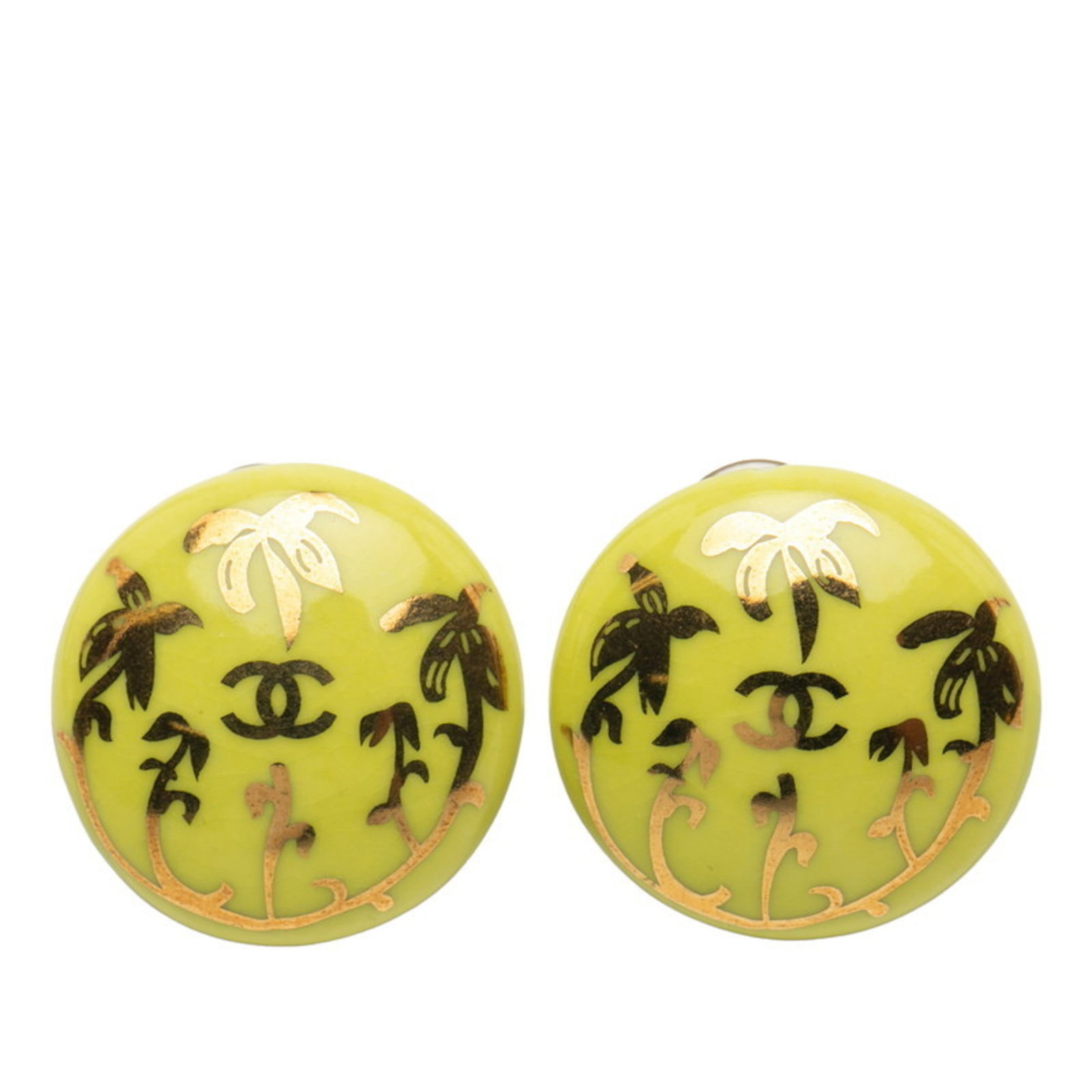 Plating Chanel Clip Earrings Gold: Plating Chanel Clip Earrings Gold This listing features Plating Chanel Clip Earrings Gold. Item specifics are provided below. Item Specifics: Brand: Chanel Type: Clip Earrings Gender: Women