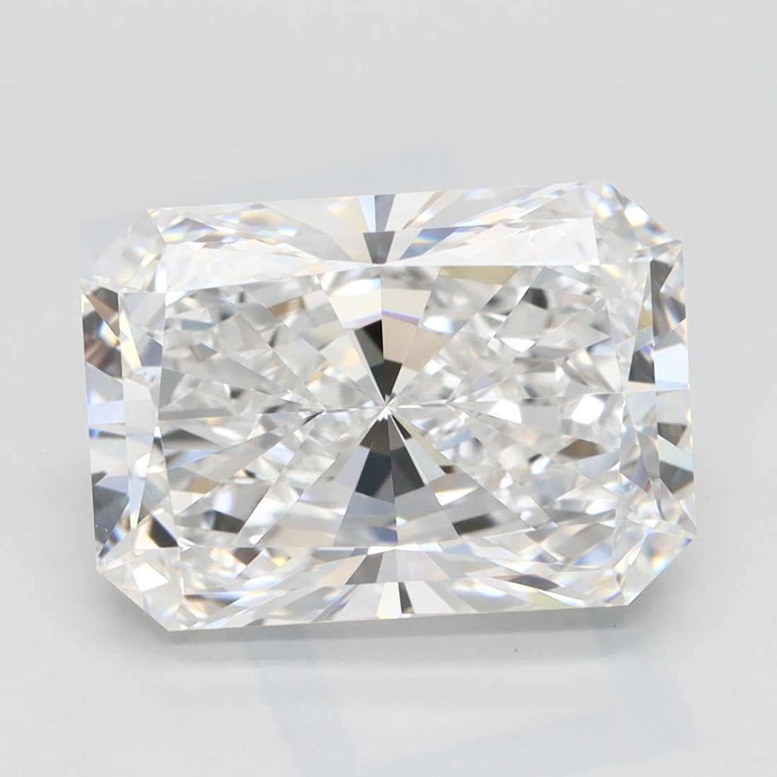 Loose Lab Diamond - GIA Radiant 4.07ct D IF: Loose Lab Diamond - GIA Radiant 4.07ct D IF This listing features Loose Lab Diamond - GIA Radiant 4.07ct D IF. Item specifics are provided below. Item Specifics: Source: This Is A Real Diamond Grown