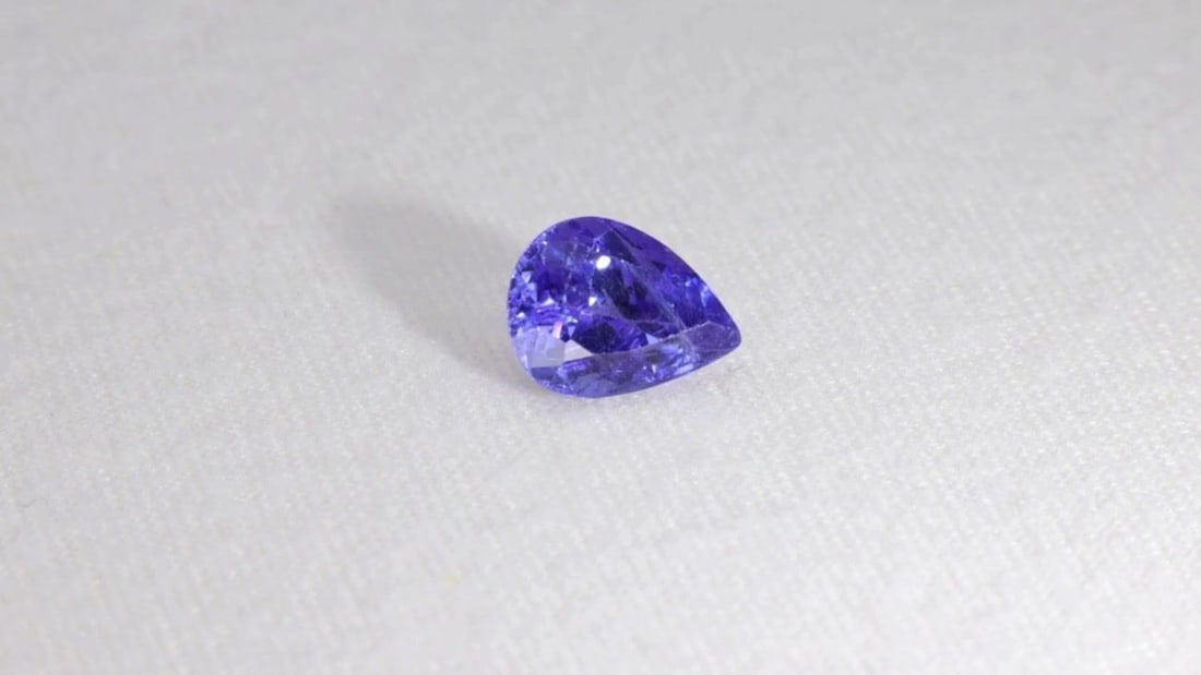 Loose Tanzanite Gemstone - IGI Pear 2.47ct Violet SI: Loose Tanzanite Gemstone - IGI Pear 2.47ct Violet SI This listing features Loose Tanzanite Gemstone - IGI Pear 2.47ct Violet SI. Item specifics are provided below. Item Specifics: Type: Tanzanite