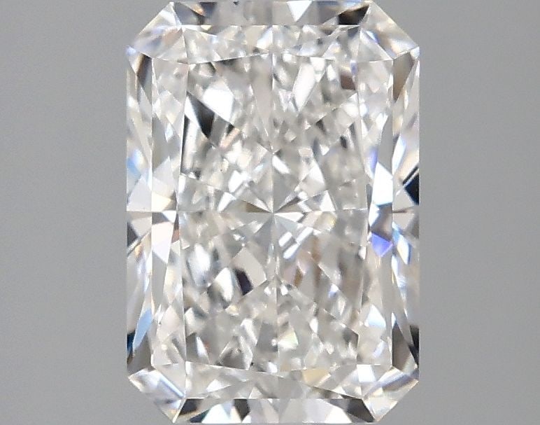 Loose Lab Diamond - IGI Radiant 2.07ct E VS1: Loose Lab Diamond - IGI Radiant 2.07ct E VS1 This listing features Loose Lab Diamond - IGI Radiant 2.07ct E VS1. Item specifics are provided below. Item Specifics: Source: This Is A Real Diamond
