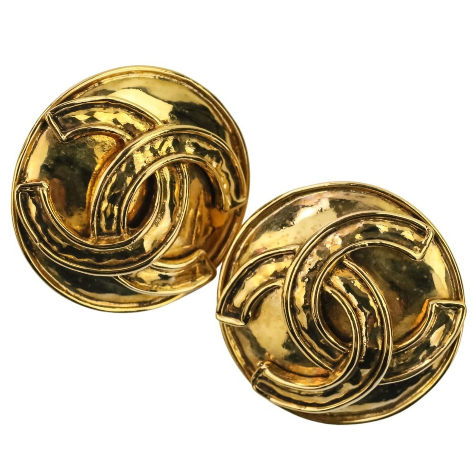Earrings Chanel Clip: Earrings Chanel Clip This listing features Earrings Chanel Clip. Item specifics are provided below. Item Specifics: Brand: Chanel Type: Clip Earrings Gender: Women Color: Gold Size (Hxwxd): 3.00mm x 3