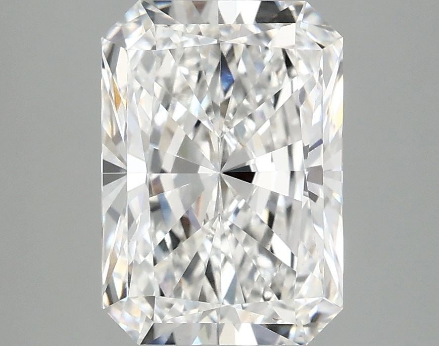 Loose Lab Diamond - IGI Radiant 3.1ct E VS1: Loose Lab Diamond - IGI Radiant 3.1ct E VS1 This listing features Loose Lab Diamond - IGI Radiant 3.1ct E VS1. Item specifics are provided below. Item Specifics: Source: This Is A Real Diamond Grown